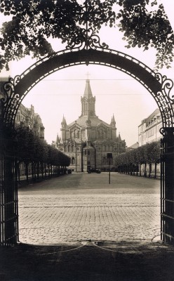 Malmöblickar Sankt Pauli kyrka då