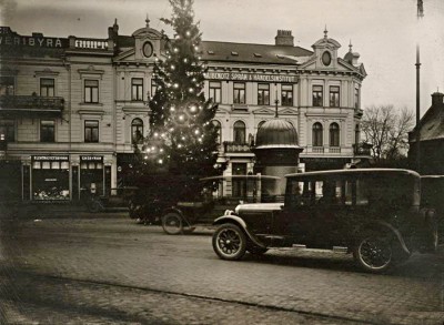 Julgran på Gustav Adolfs torg Malmö 1930-tal